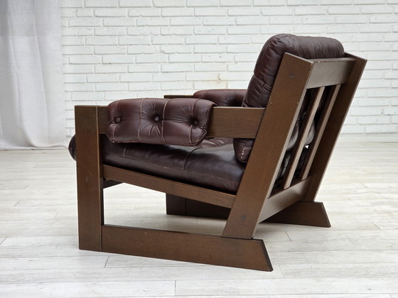 Image 1 of 1970, Scandinavische fauteuil, bruin meubelleer, donker beukenhout.