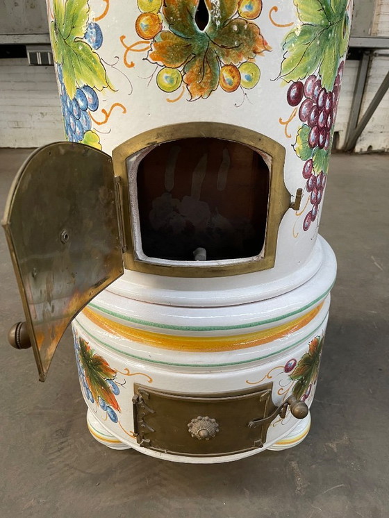 Image 1 of Caminetto a legna in ceramica di design italiano di PUGI