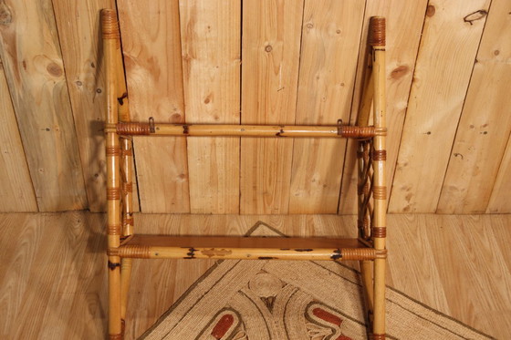 Image 1 of Etagère murale en rotin vintage 