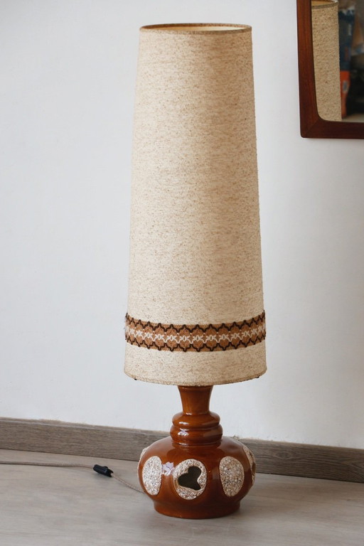 Vintage 1970s Ceramic Lamp - Retro Lighting