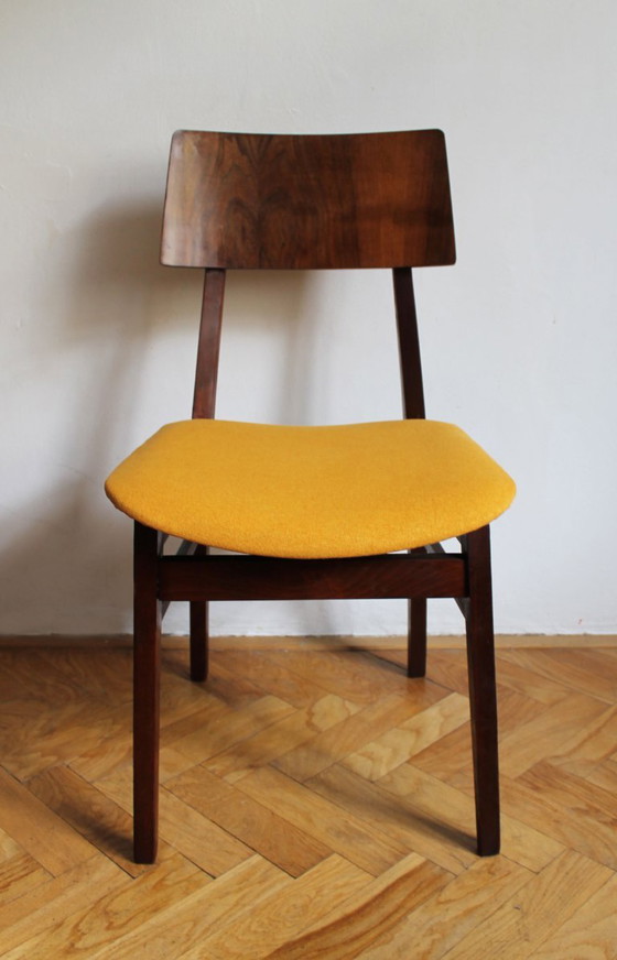 Rara sedia da pranzo scandinava di metà secolo degli anni '60 – Noce e senape – Sedie da pranzo, Textile (photo 16 of 16)