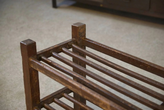 Jaren 50 iepenhouten schoenenkast – Wandrek, Vintage (photo 7 of 12)