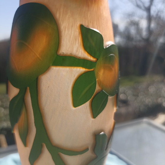 Image 1 of French Cameo glass vase - Vianne (Galle-style)