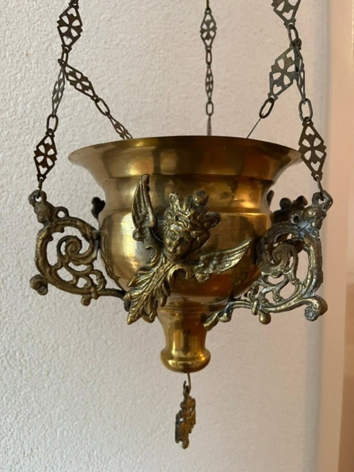Antike Altarlampe mit Engeln und Ketten