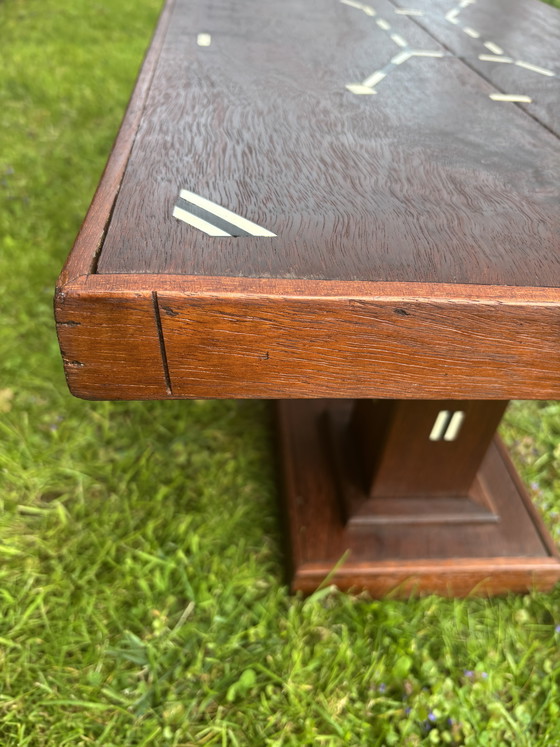 Image 1 of Couchtisch mit afrikanischer Kunst, 1960er Jahre