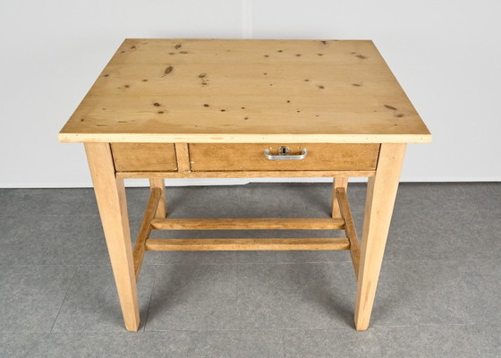 Vintage Wooden Table, Czechoslovakia – Dining tables (photo 4 of 15)