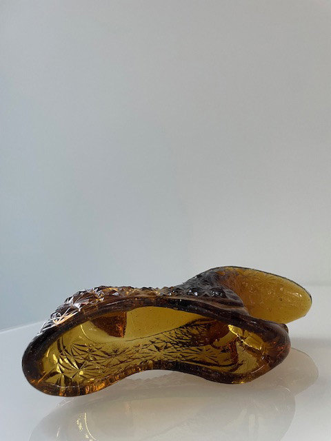 Image 1 of Vintage Decoratieve Schoen Amberkleurig Glas By Fenton