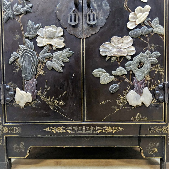 Vintage Chinees Lak Kastje Speksteen, Parelmoer / Vogels En Bloemen / Bohemian Kastje – Opbergkast, Wood (photo 9 of 15)