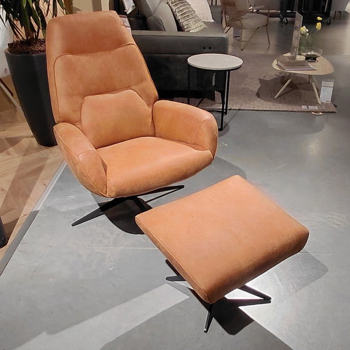 Sillón reclinable XOOON Capri con otomana