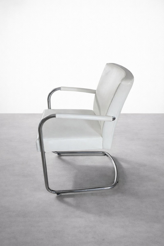 Image 1 of Leolux eetkamerstoelen