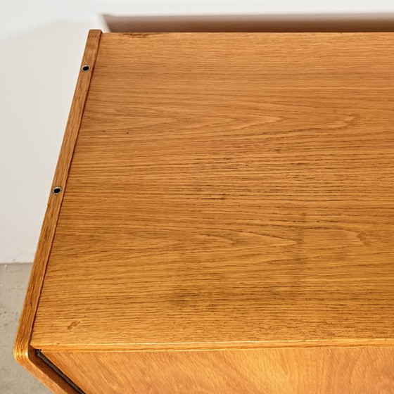 Image 1 of U460 sideboard with colored drawers, Jiří Jiroutek