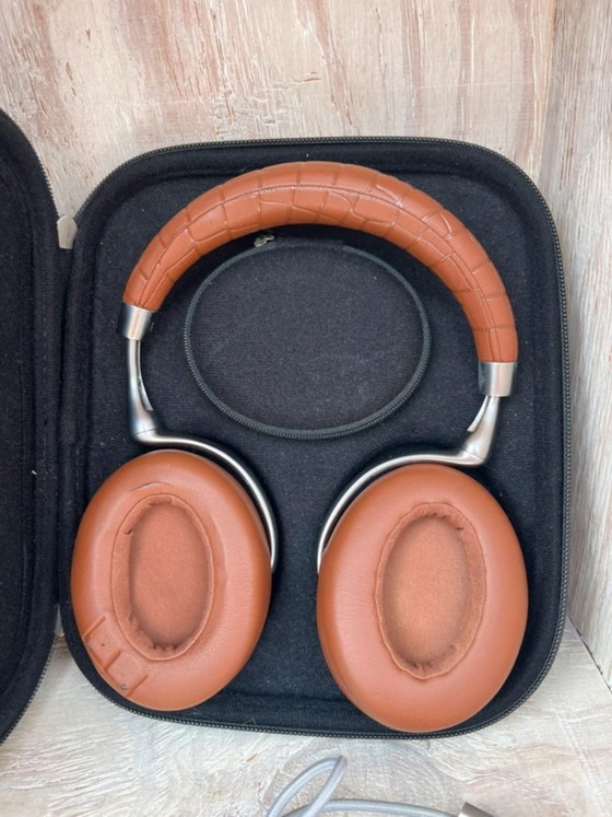 Image 1 of Parrot Zik 3.1 van Philippe Starck  [bruin croco]