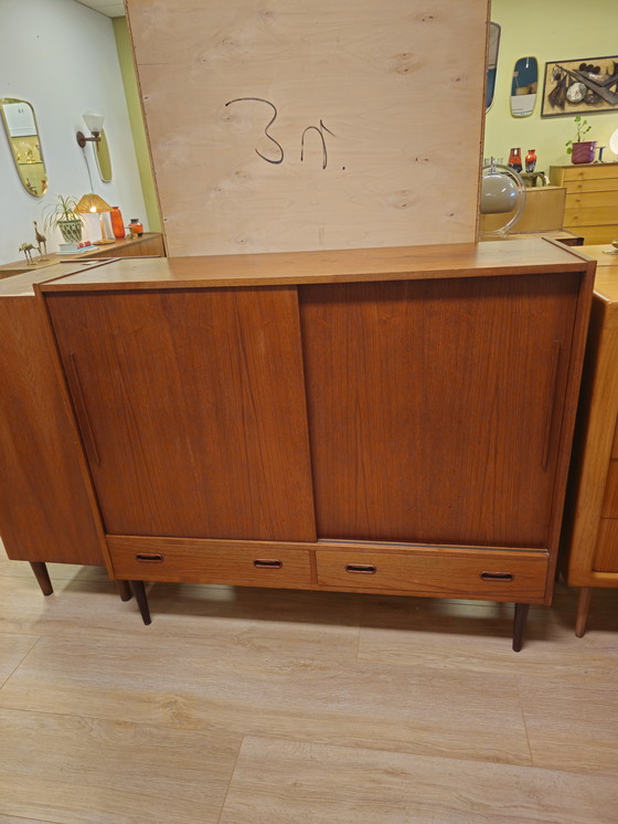 Image 1 of Credenza danese d'epoca Credenza in teak Armadio