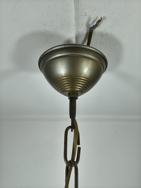 Image 1 of Antieke hanglamp van opaalglas en bloemdecor
