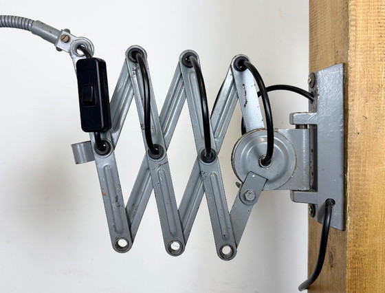 Image 1 of Grijze industriële schaarwandlamp van Elektroinstala, jaren 60
