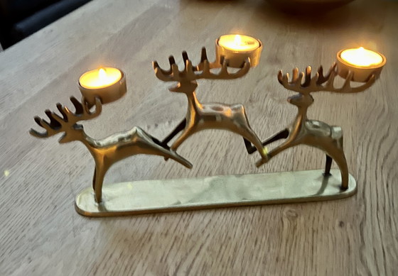 Image 1 of Vintage messing kandelaar met hertmotief – Deens design D&C – Mid-century