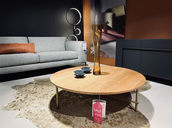 Image 1 of Pode Skitch Couchtisch