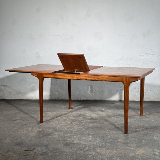 McIntosh T3 Teak Extending Dining Table by A.H. McIntosh and Co, 1960s – A.H. McIntosh & Co Ltd, Wood (photo 5 of 18)