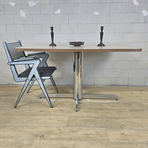 Vintage eetkamer tafel (Eames stijl) chromen poot (70s) houten bald / chromen voet (vintage dining table) mid century 