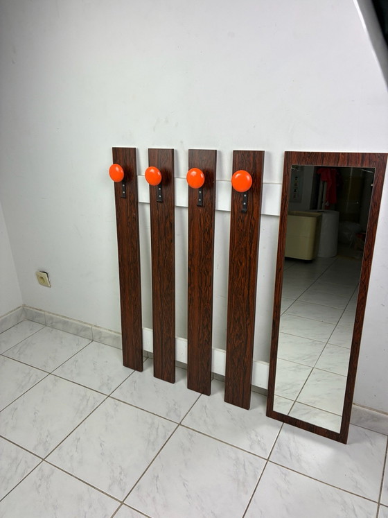 Appendiabiti vintage con specchio, effetto palissandro, Vetro, Plastica, Arancione (foto 2 di 15)