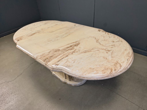 Tavolo da pranzo ovale in marmo vintage, anni '70