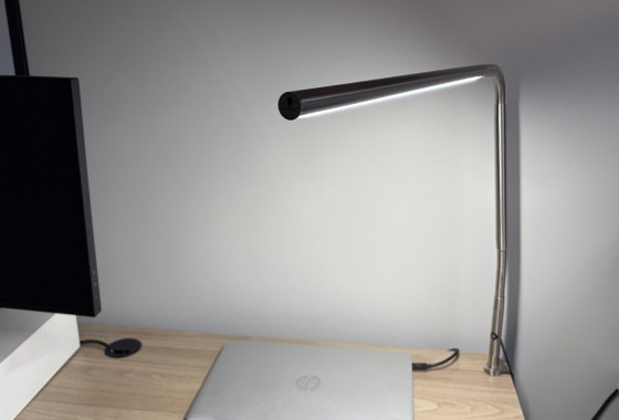 Daylight Slimline 3 Lámpara de Escritorio - LED – Lámparas de mesa, Metal (photo 4 of 12)