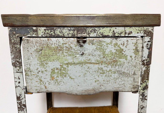 Image 1 of Graue, industrielle Kommode aus Eisen, 1950er Jahre
