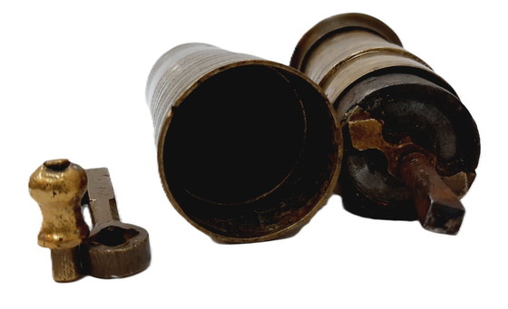 Image 1 of Macinacaffè turco antico in ottone