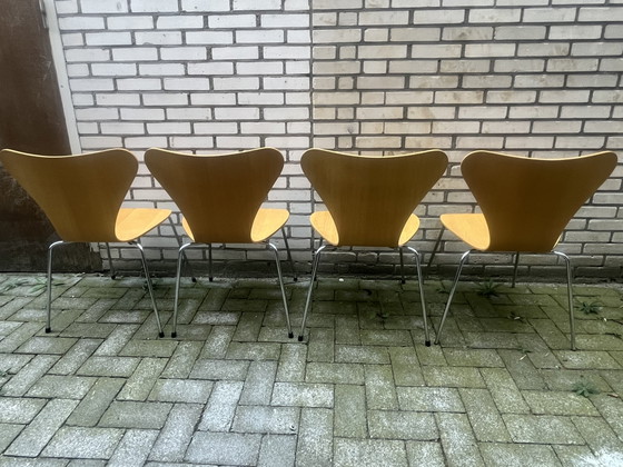 Set de 8x Series 7 “Vlinder Stoel” Fritz Hansen – Chaises de salle à manger, Chrome, Wood (photo 8 of 13)