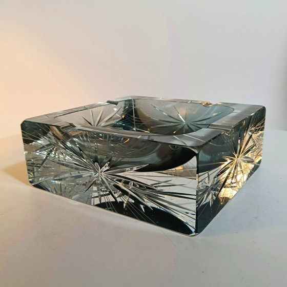 Image 1 of Cendrier ou vide-poches carré, grand modèle rare des années 1970, en verre de Murano, signé Mandruzzato. 14 cm / 5,51 pouces