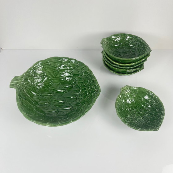 Image 1 of Vintage saladeset van groene artisjokbladeren met saladekom + 6 schalen, jaren 70