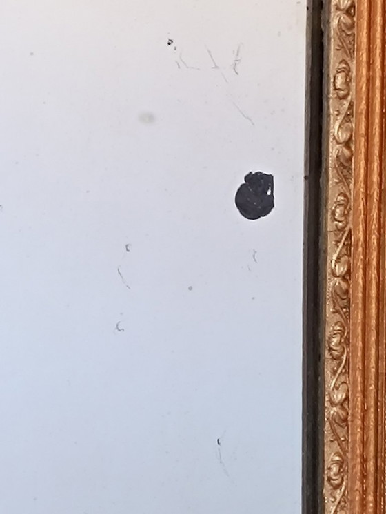 Image 1 of Specchio Napoleone III con ricca decorazione dorata