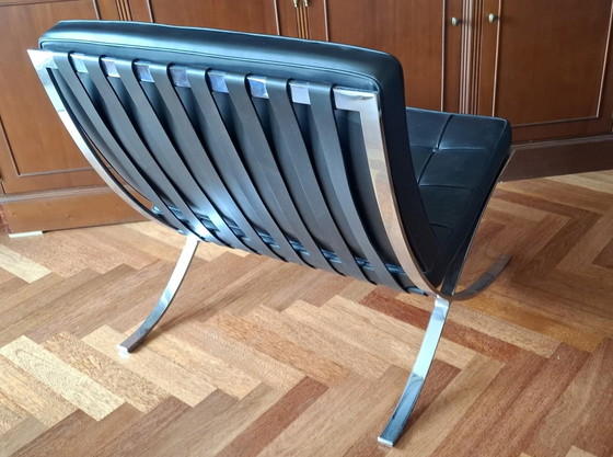 2 Barcelona Armchairs black leather – Knoll, Chrome (photo 2 of 6)