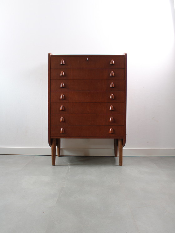 Image 1 of Commode danoise vintage en teck, très spéciale !