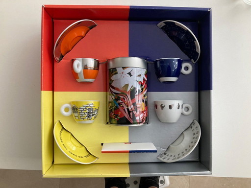 colección illy 2006 - tazas de espresso Cita dell arte Fundación Pistoletto