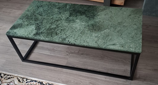 Tavolo da soggiorno in marmo verde con struttura in metallo