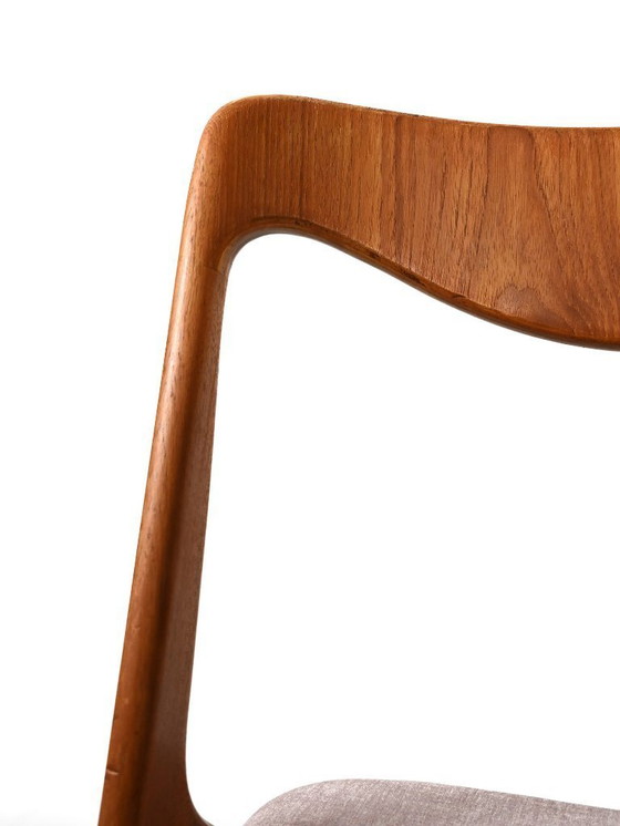 Image 1 of Ensemble de quatre chaises de salle à manger suédoises « Storken ».