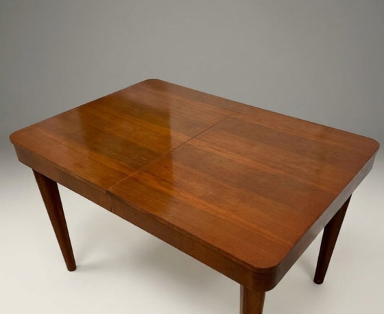 Image 1 of Uitschuifbare eettafel van hout, model Mid Century Jindřich Halabala, jaren 1950