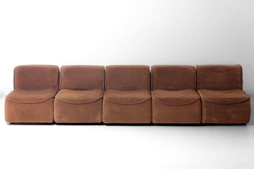 Canapé modulaire futuriste