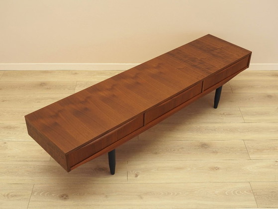 Dänisches Sideboard mit Teakfurnier und drei Schubladen, 1970er Jahre – Kommoden, Wood (photo 7 of 10)