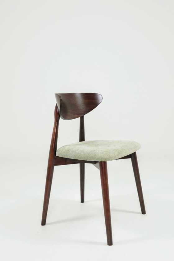 Image 1 of Moderne set van 6 eetkamerstoelen, Sage Farbic en donker walnoot beukenhout