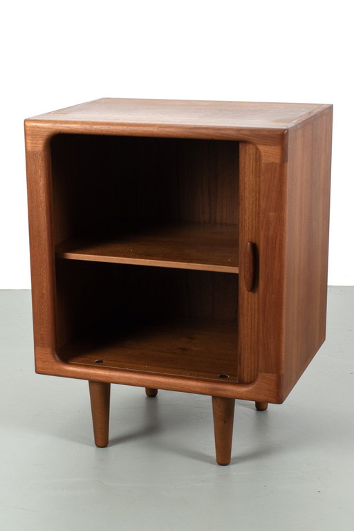 Danish teak Dyrlund cabinet