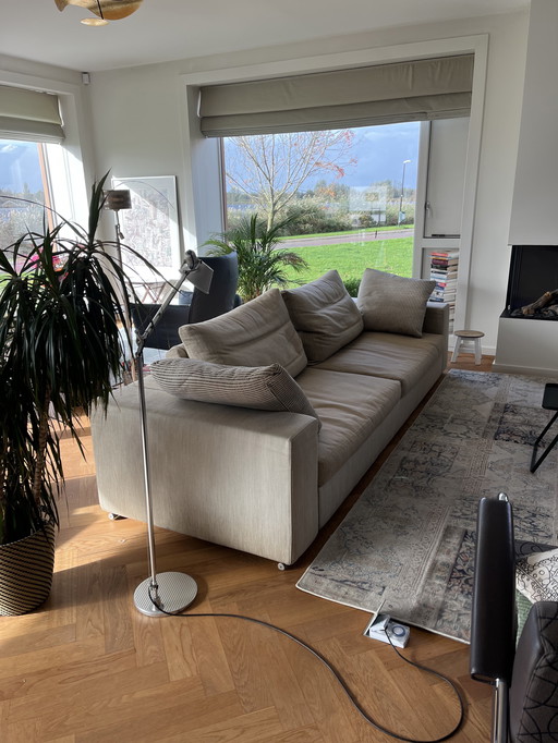 Flexform Groundpiece design bank