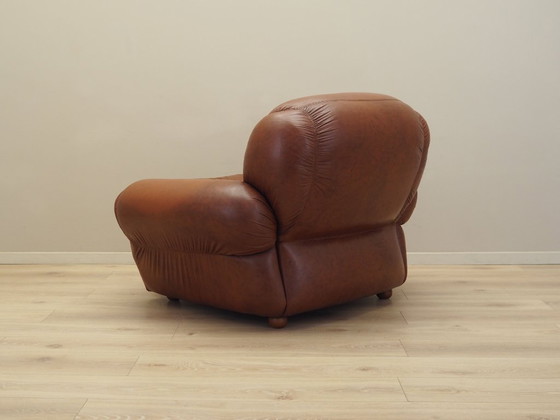 Image 1 of Bruine fauteuil, Italiaans design, jaren 70, productie: Italië