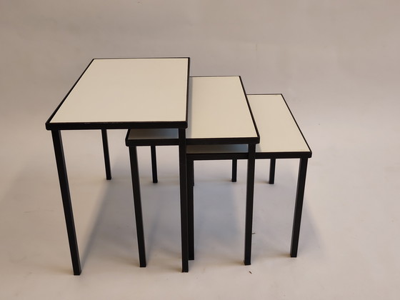 Image 1 of Minimalistische Satztische