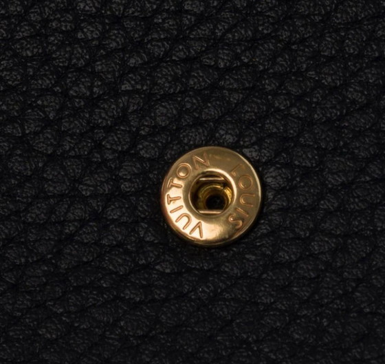 Image 1 of portafeuille LOUIS VUITTON capucines in cuoio taurillon- 100479