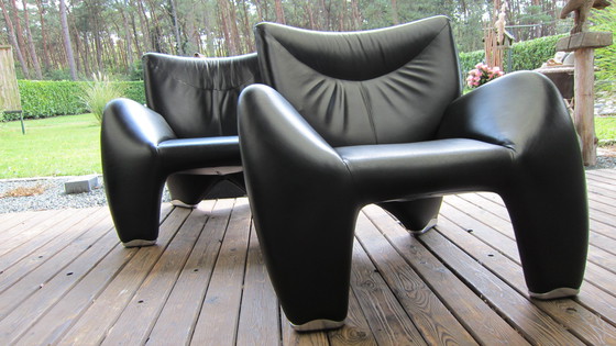 Image 1 of 2x Leolux Echnaton armchair