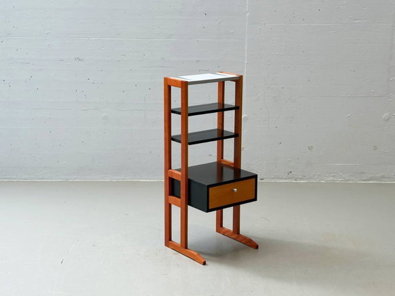 Image 1 of Postmoderne ladekast met open planken, jaren 80