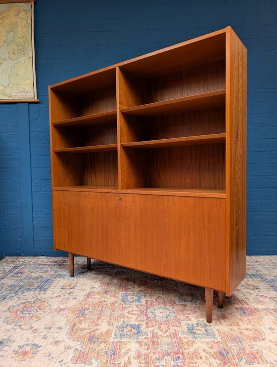 Image 1 of Armadio a muro vintage, anni '60, design danese di Hundevad