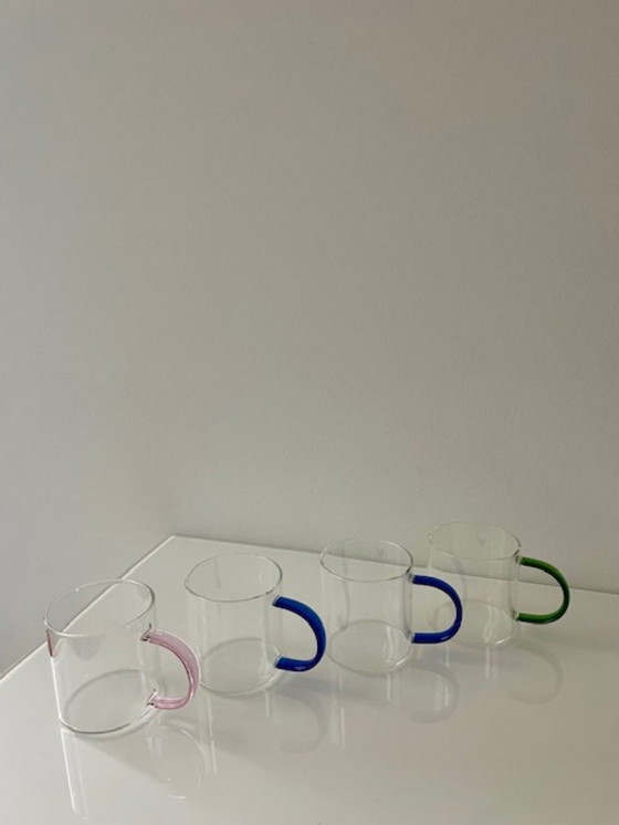 Image 1 of Moderne Designbecher aus Borosilikatglas, 4er-Set